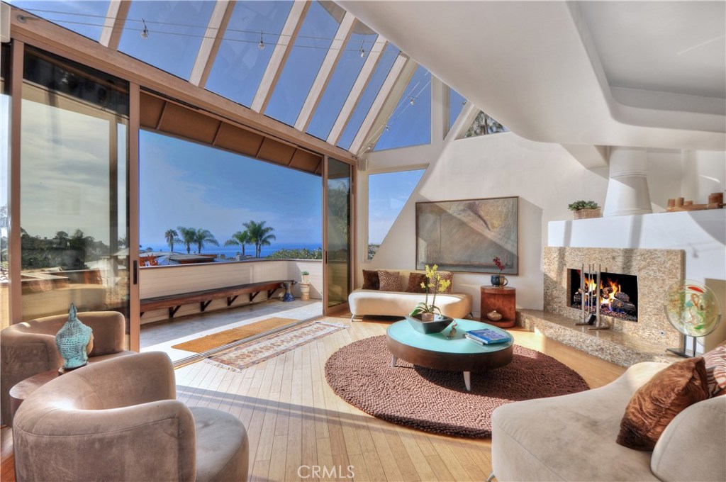 218 Emerald Bay, Laguna Beach CA 92651 - photo 1