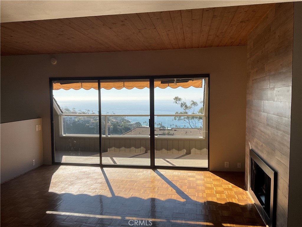 21801 Ocean Vista 24, Laguna Beach CA 92651 - photo 11