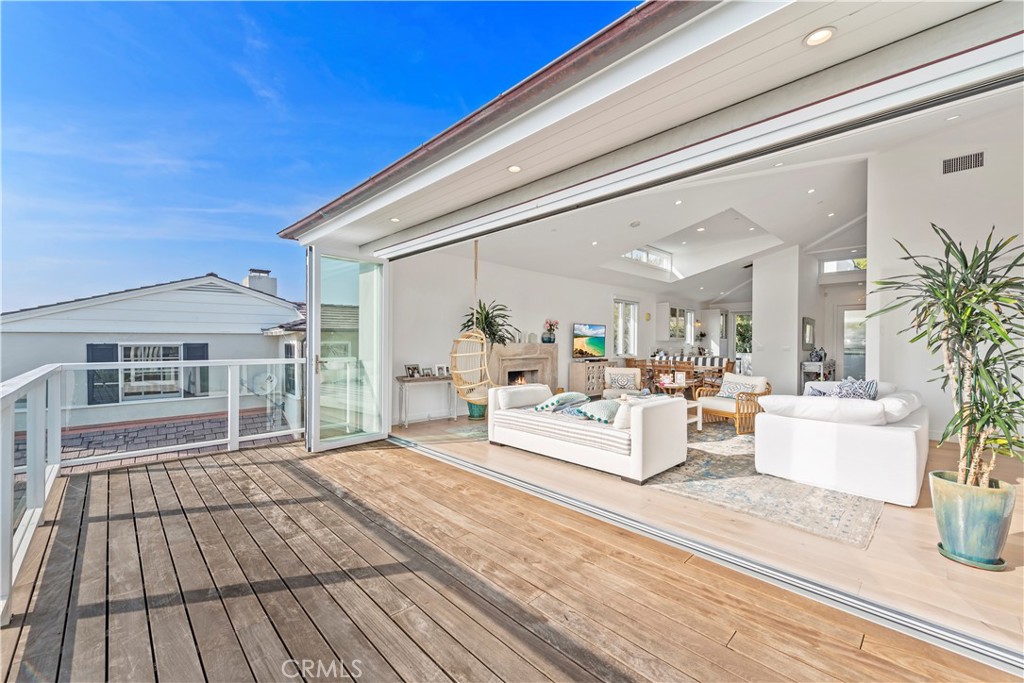 219 EMERALD BAY, Laguna Beach CA 92651 - photo 1