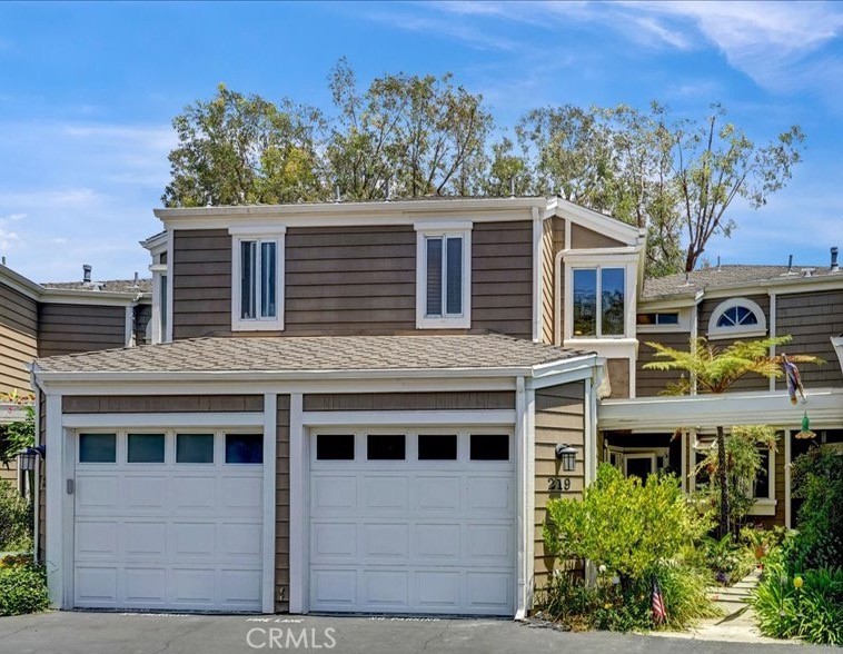 219 Santa Rosa Court, Laguna Beach CA 92651 - photo 1