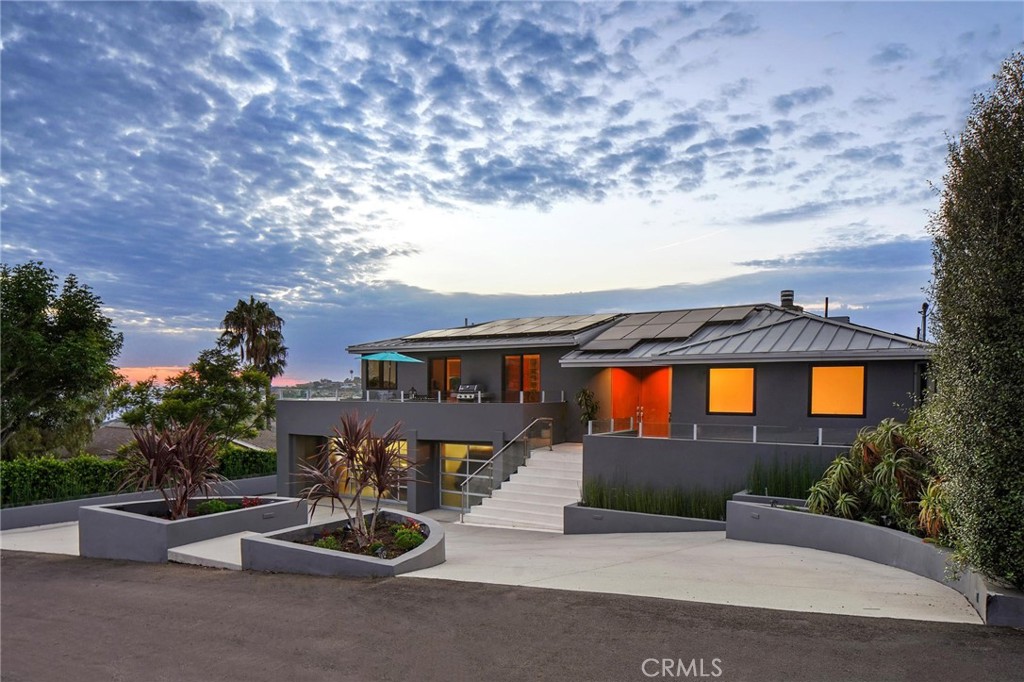 2190 Temple Hills Drive, Laguna Beach CA 92651 - photo 1