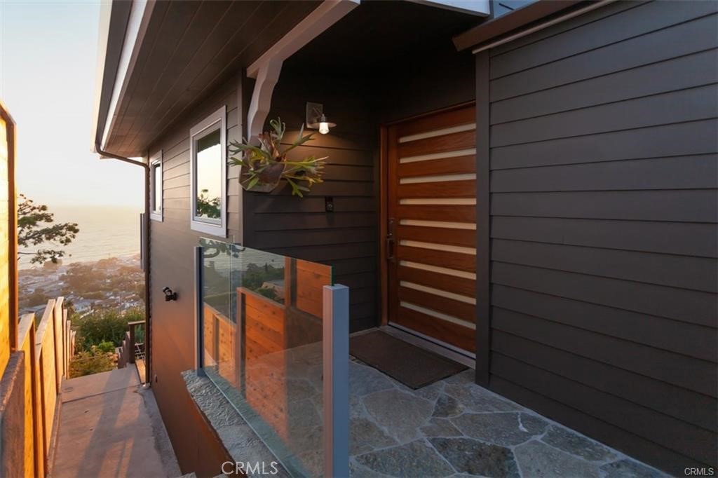 2192 Crestview, Laguna Beach CA 92651 - photo 3