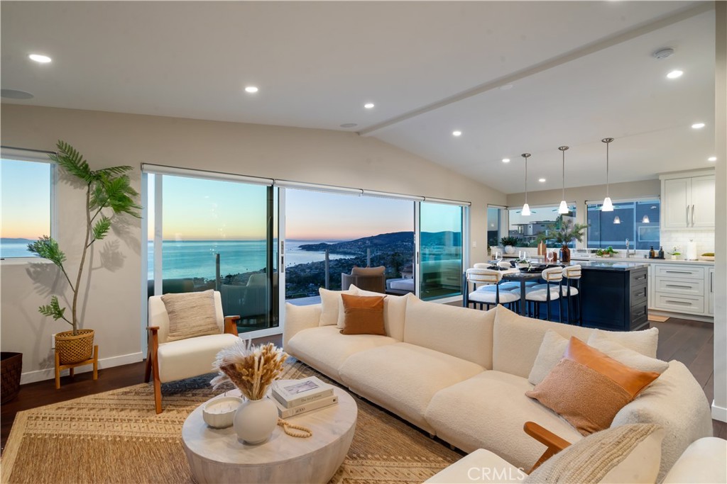 2192 Crestview, Laguna Beach CA 92651 - photo 6