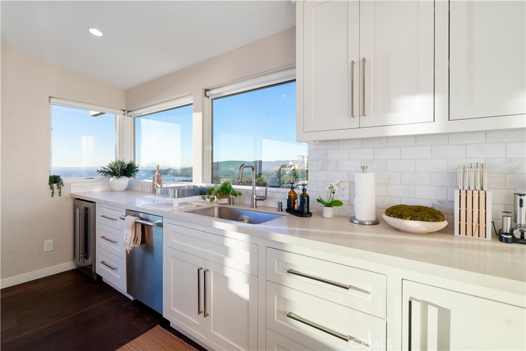2192 Crestview, Laguna Beach CA 92651 - photo 15