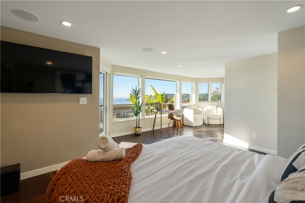2192 Crestview, Laguna Beach CA 92651 - photo 27