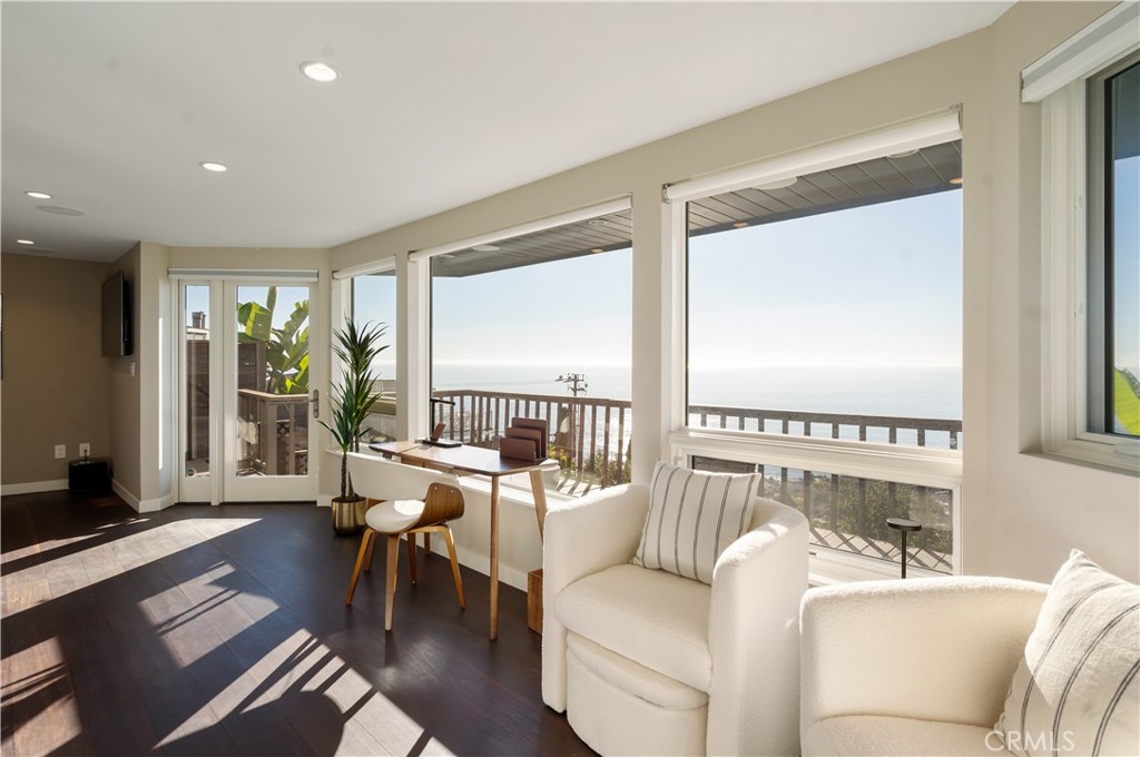 2192 Crestview, Laguna Beach CA 92651 - photo 30