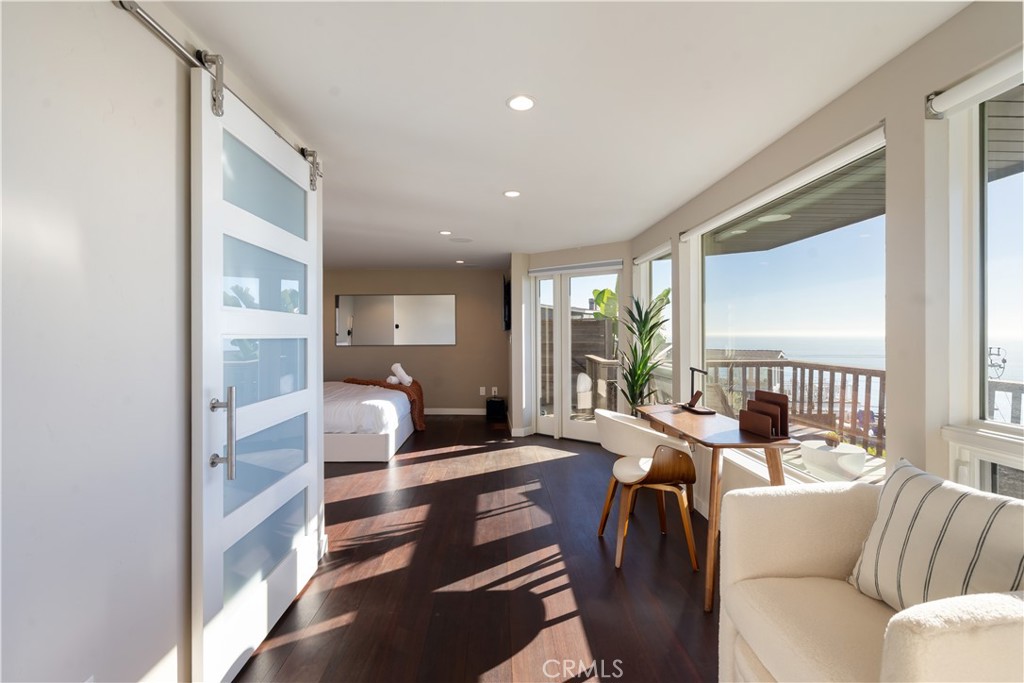 2192 Crestview, Laguna Beach CA 92651 - photo 31