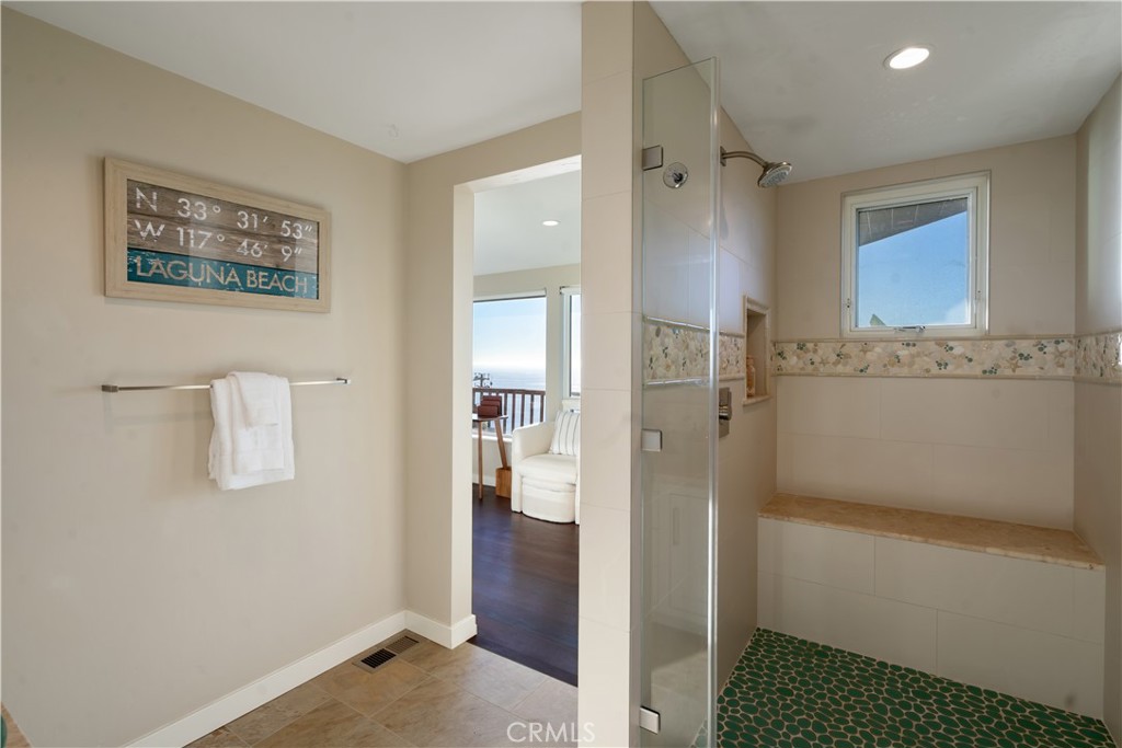 2192 Crestview, Laguna Beach CA 92651 - photo 34