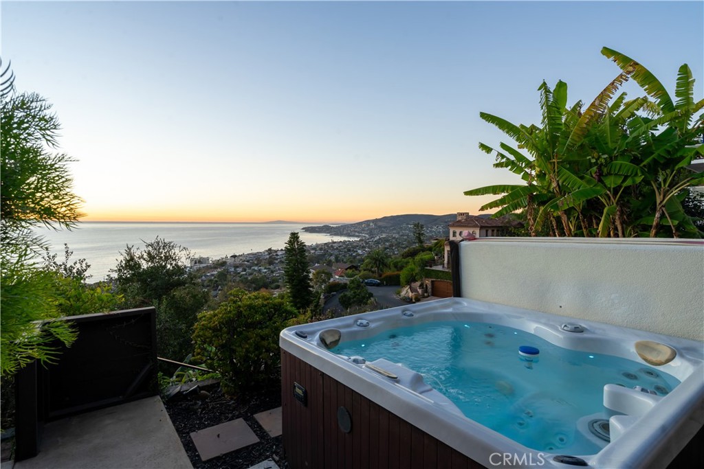 Private Jacuzzi with Stunning Views - 2192 Crestview, Laguna Beach CA 92651 - photo 45