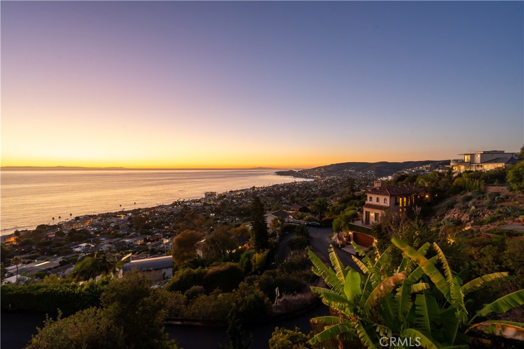 2192 Crestview, Laguna Beach CA 92651 - photo 47