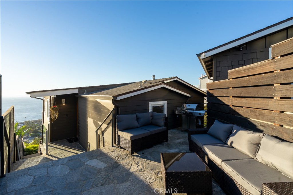 2192 Crestview, Laguna Beach CA 92651 - photo 48