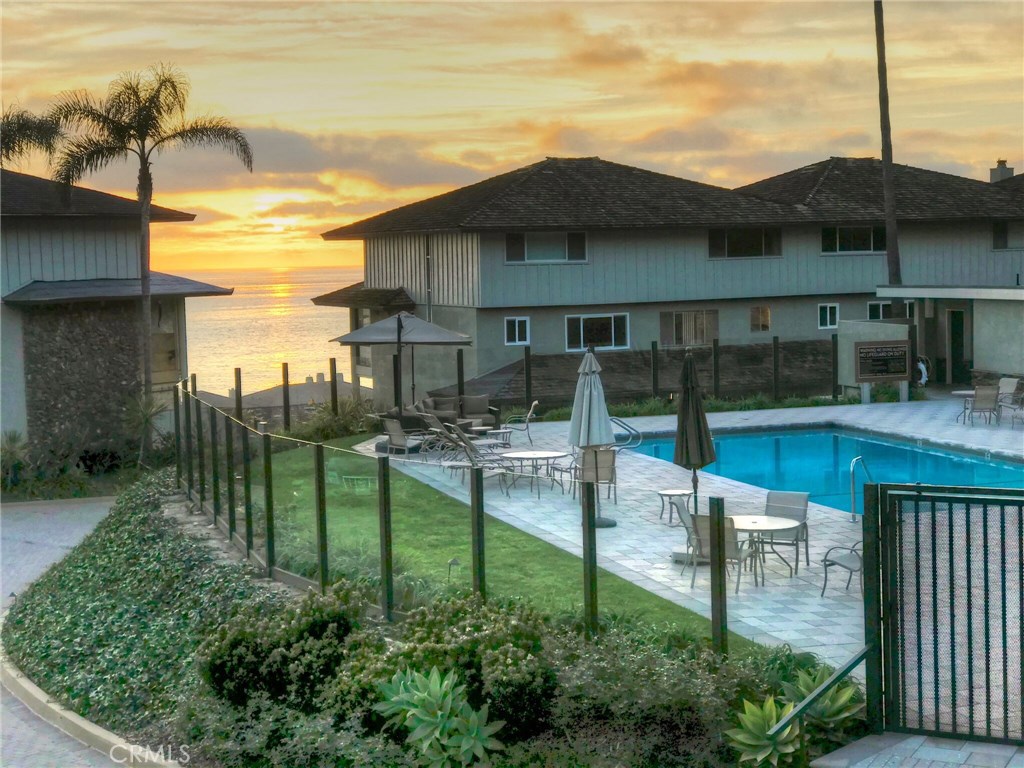 22 Blue Lagoon, Laguna Beach CA 92651 - photo 1