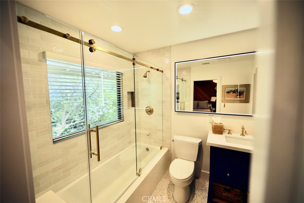 BATH 2/TUB - 22 Blue Lagoon, Laguna Beach CA 92651 - photo 14