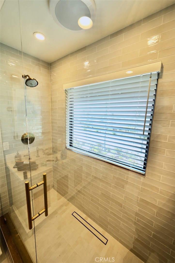 SHOWER - 22 Blue Lagoon, Laguna Beach CA 92651 - photo 26
