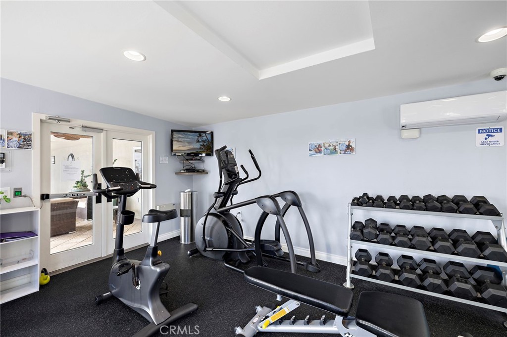 Poolside gym - 22 Blue Lagoon, Laguna Beach CA 92651 - photo 38