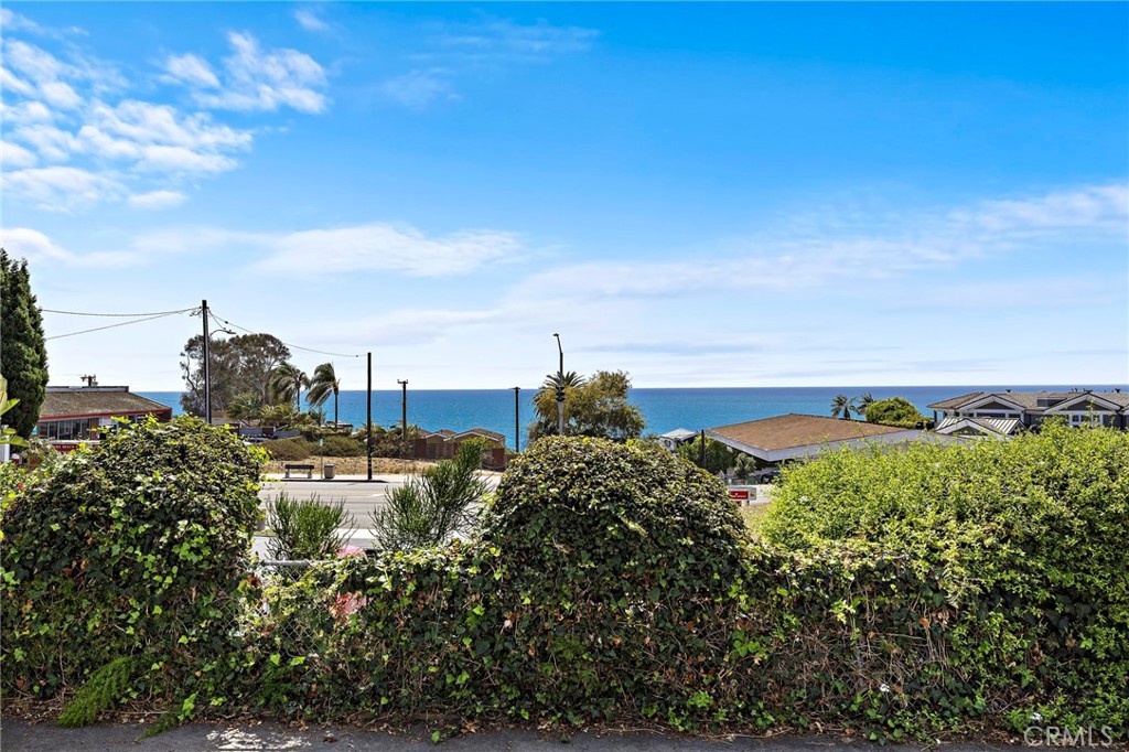 220 Cajon Street, Laguna Beach CA 92651 - photo 18