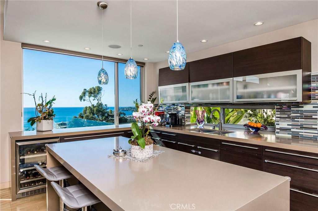 2209 Crestview Place, Laguna Beach CA 92651 - photo 10