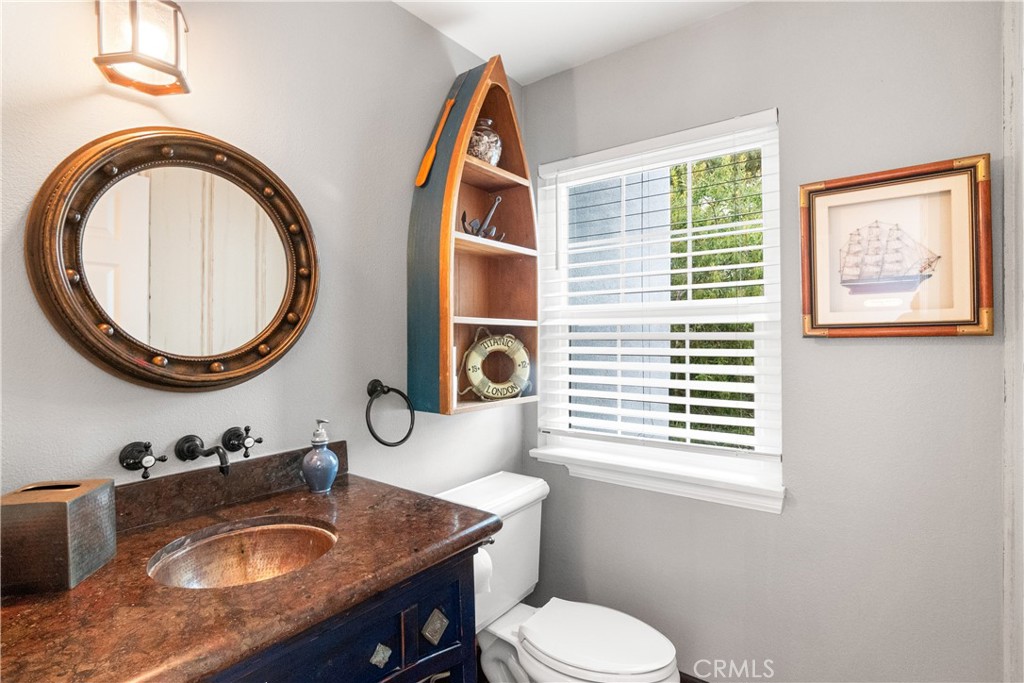main flooir powder room - 2210 Bridge, Laguna Beach CA 92651 - photo 21