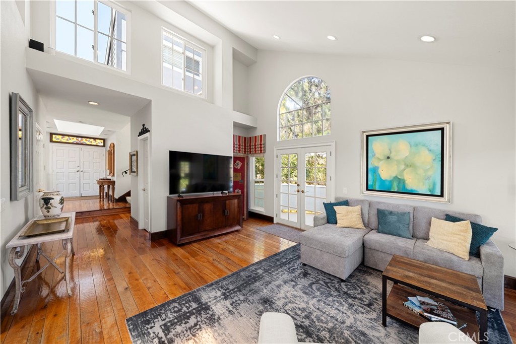 Familyroom - 2210 Bridge, Laguna Beach CA 92651 - photo 22
