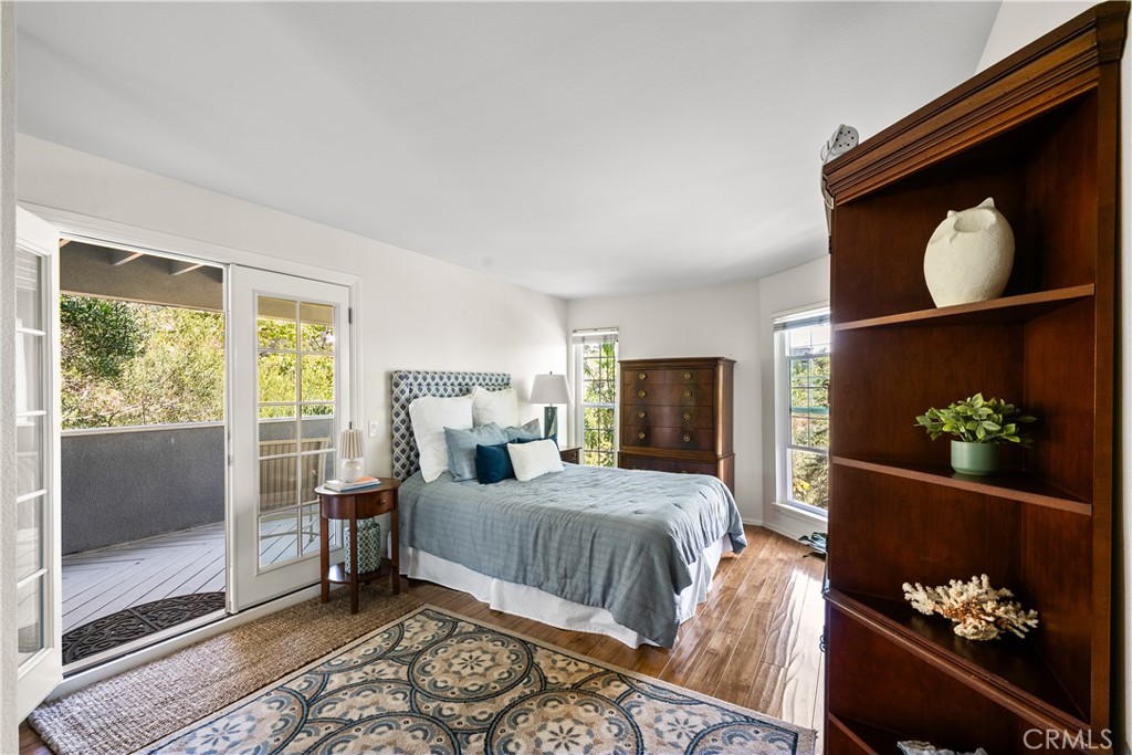 Secondary bedroom with deck - 2210 Bridge, Laguna Beach CA 92651 - photo 26