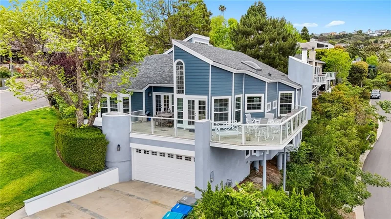 2210 Bridge, Laguna Beach, CA 92651