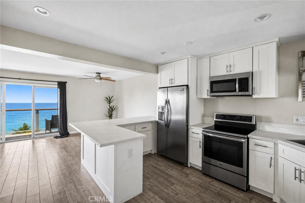 222 Arch 7, Laguna Beach CA 92656 - photo 20