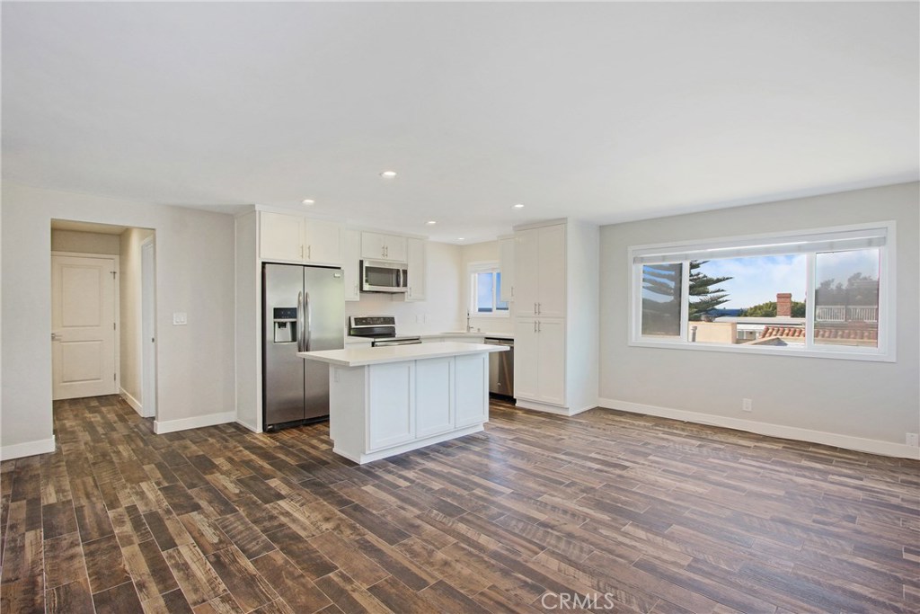 222 Arch Street 10, Laguna Beach CA 92651 - photo 1