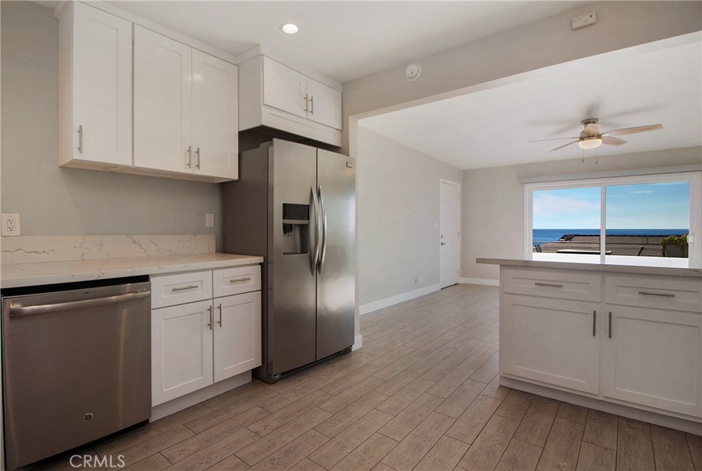222 Arch Street 11, Laguna Beach CA 92651 - photo 1