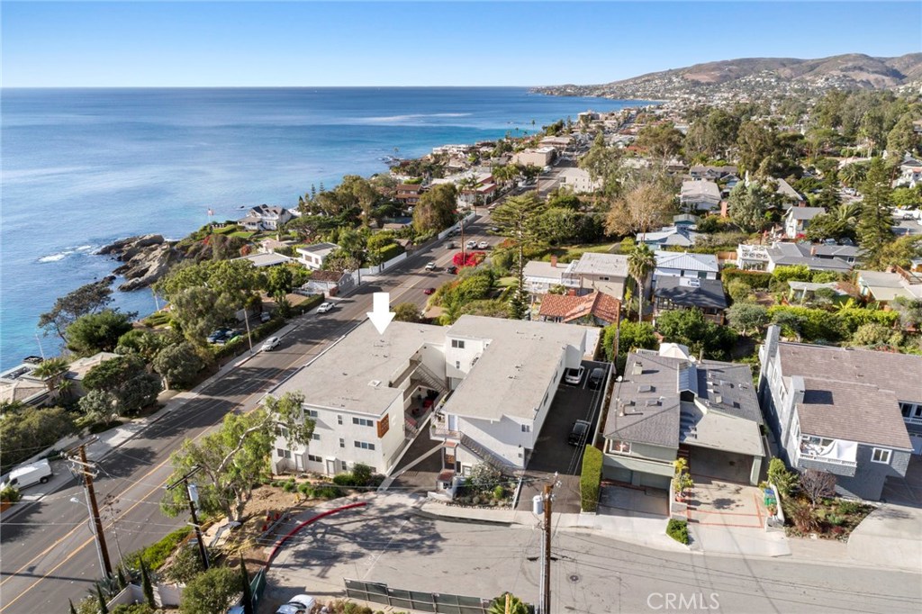 Hello Laguna! - 222 Arch Street 4, Laguna Beach CA 92651 - photo 1