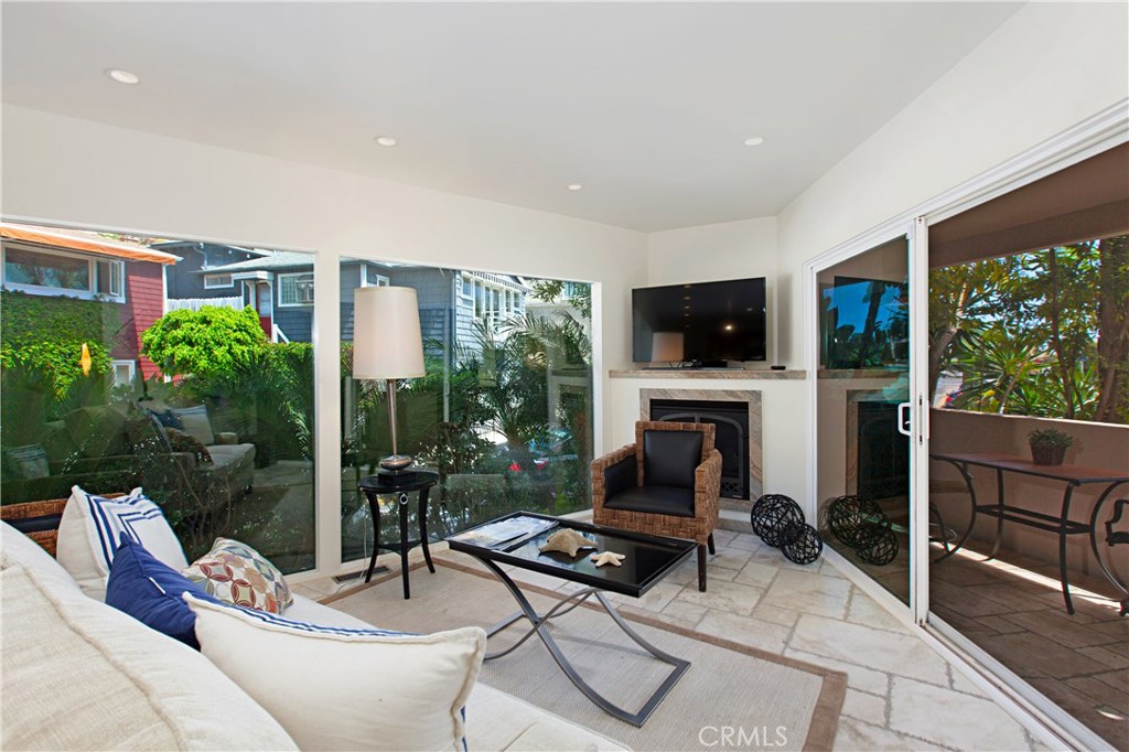 222 Nyes Place lower, Laguna Beach CA 92651 - photo 1