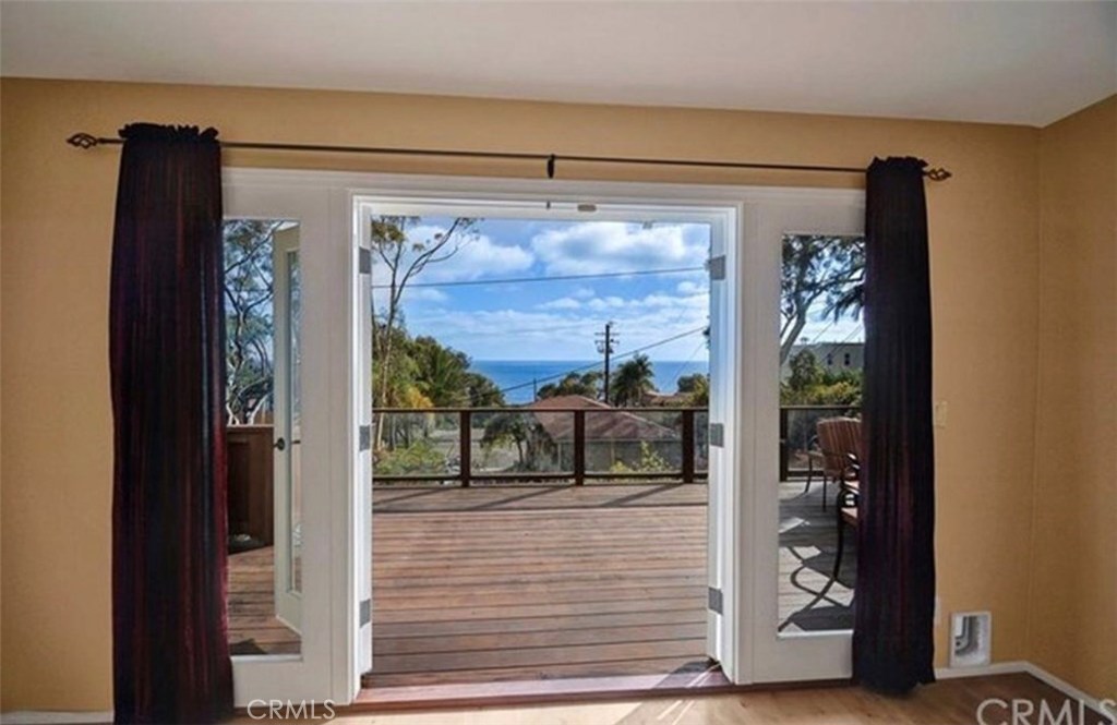 2225 Glenneyre Street 1, Laguna Beach CA 92651 - photo 1