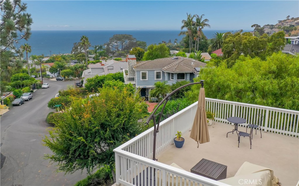 22271 3rd Avenue, Laguna Beach CA 92651 - photo 1