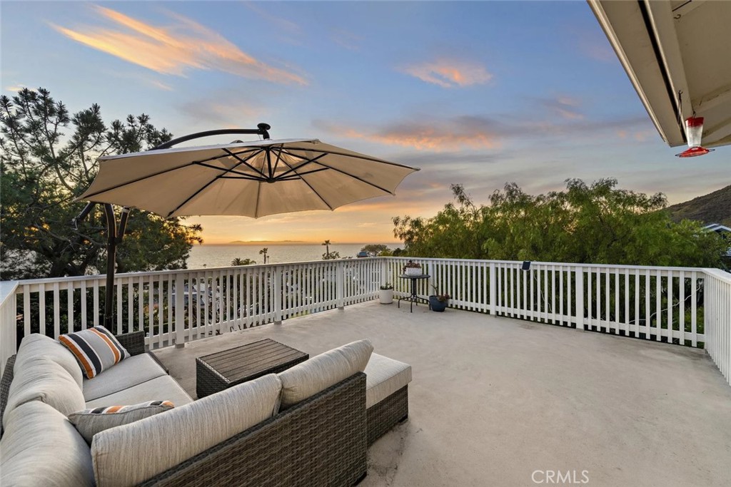22271 3rd Avenue, Laguna Beach CA 92651 - photo 1