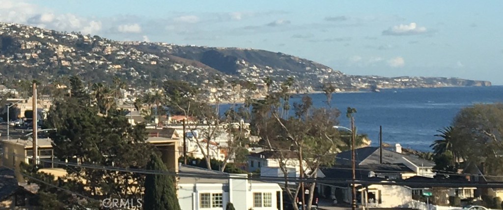 223 La Brea, Laguna Beach CA 92651 - photo 1