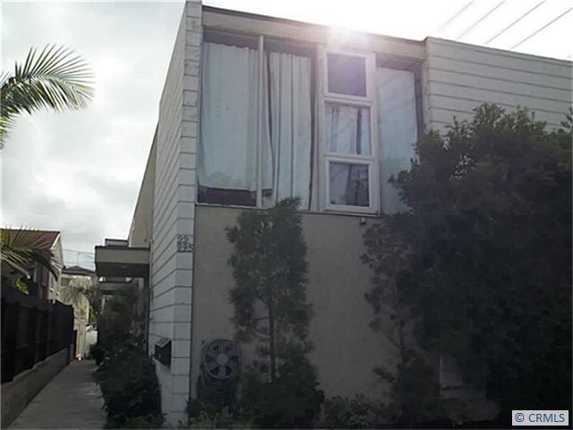Front of building - 223 WAVE Street 225 B, Laguna Beach CA 92651 - photo 1