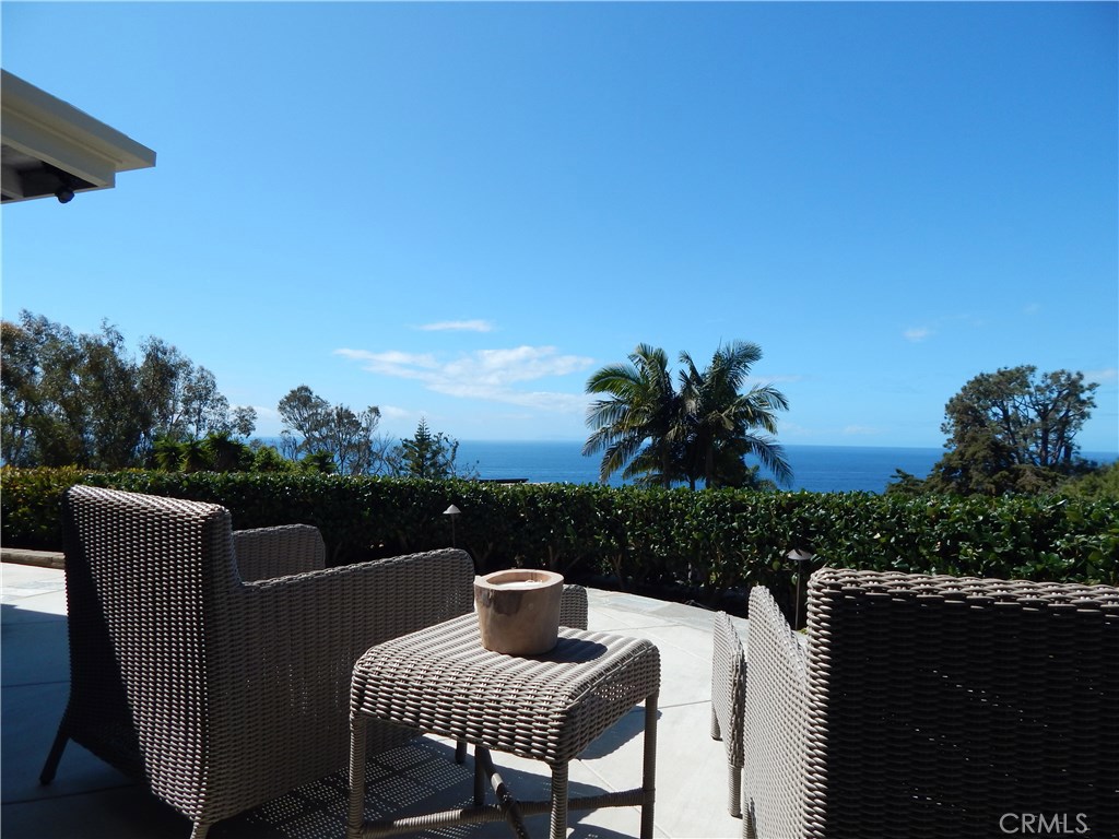 22311 3RD Ave, Laguna Beach CA 92651 - photo 1