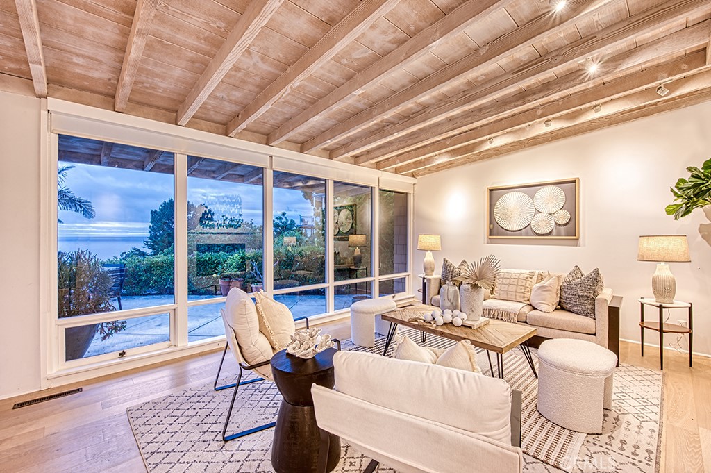 22311 3rd, Laguna Beach CA 92651 - photo 4