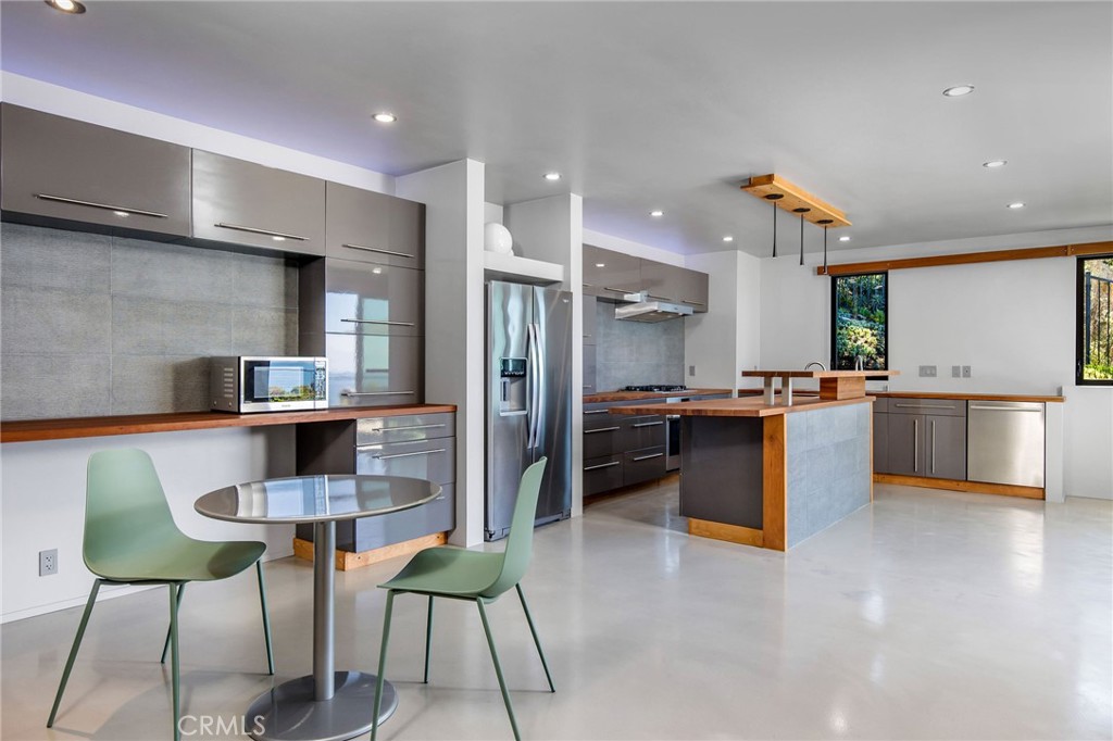 22315 3rd Avenue, Laguna Beach CA 92651 - photo 11