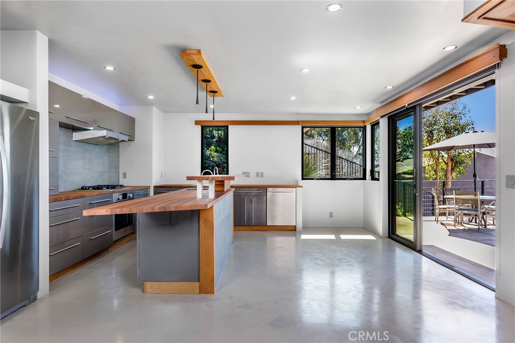 22315 3rd Avenue, Laguna Beach CA 92651 - photo 12