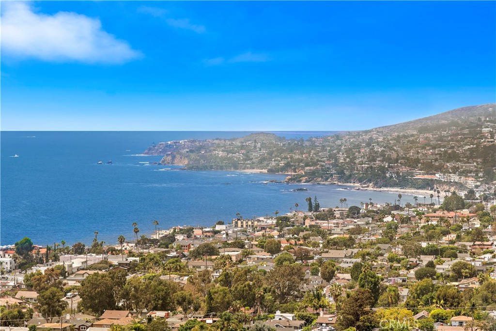 2236 Crestview Drive B, Laguna Beach CA 92651 - photo 1
