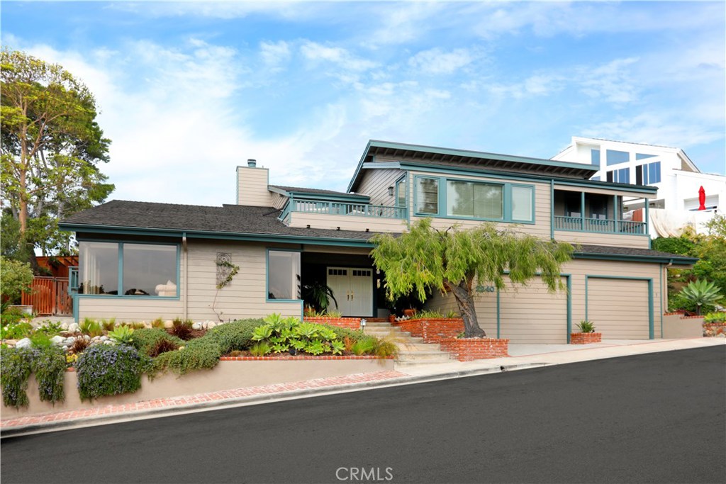 2240 Hillview Drive, Laguna Beach CA 92651 - photo 1