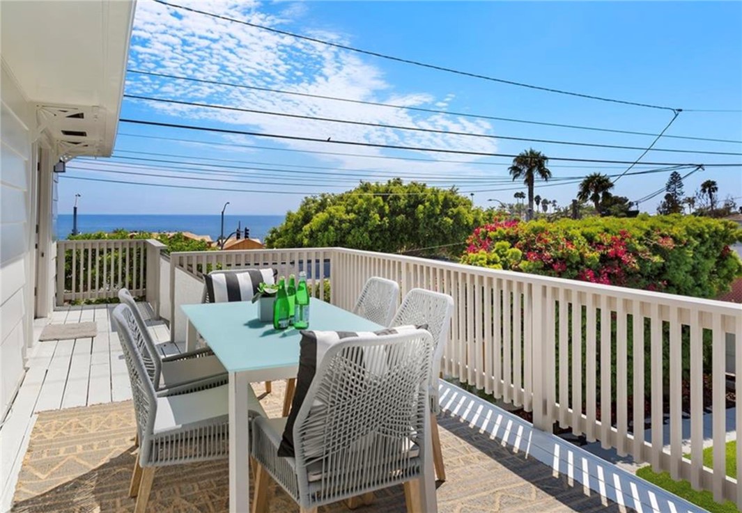 225 Viejo Street, Laguna Beach CA 92651 - photo 1