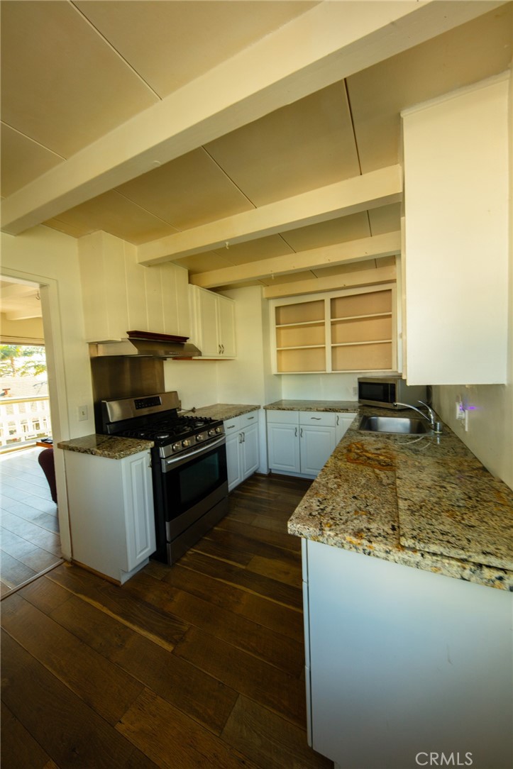 226 Chiquita Street, Laguna Beach CA 92651 - photo 13