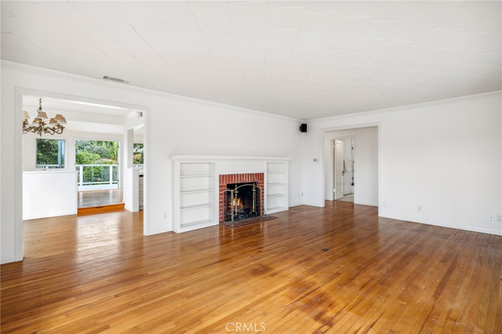 Kitchen leading to livingroom - 227 Ledroit Street, Laguna Beach CA 92651 - photo 6