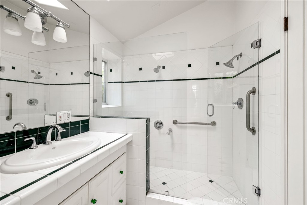 Primary bathroom - 227 Ledroit Street, Laguna Beach CA 92651 - photo 19