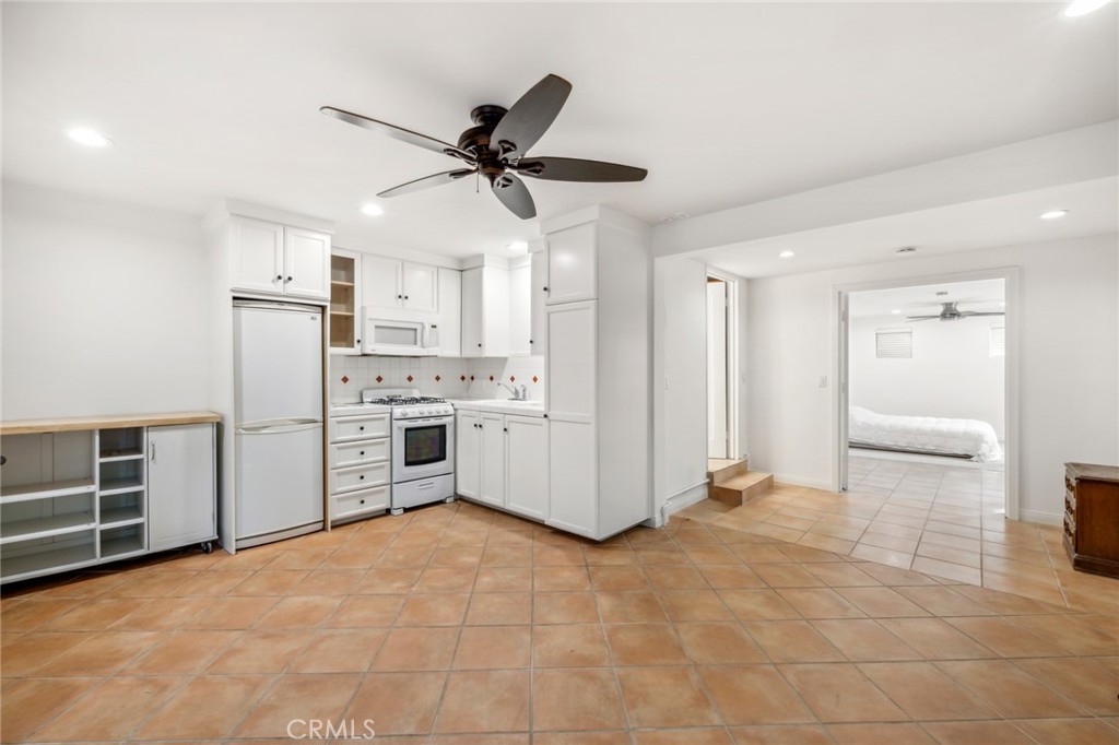 Kitchen in ADU - 227 Ledroit Street, Laguna Beach CA 92651 - photo 26