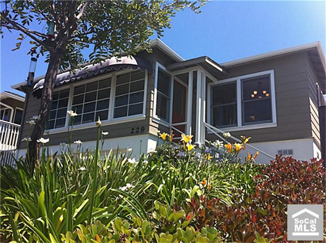 The front home, 229 Beverly St. One of the two car garages is below to the left - 229 BEVERLY Street, Laguna Beach CA 92651 - photo 1