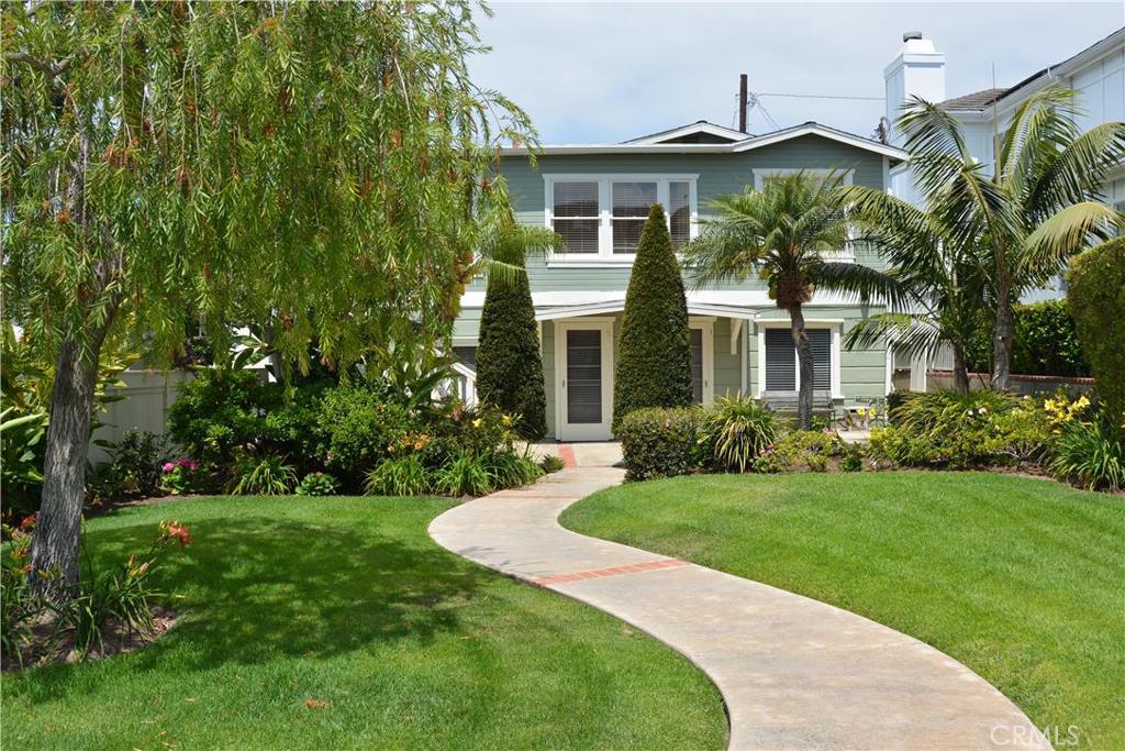 Beautifully maintained property - 230 Beverly 1, Laguna Beach CA 92651 - photo 1