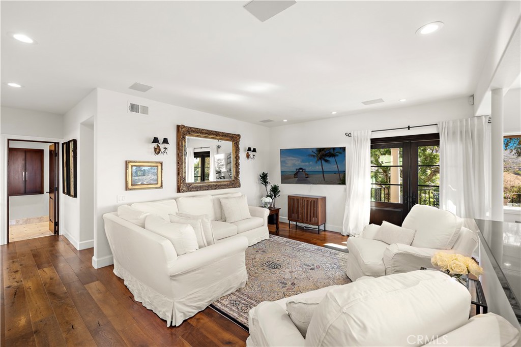 230 High, Laguna Beach CA 92651 - photo 7
