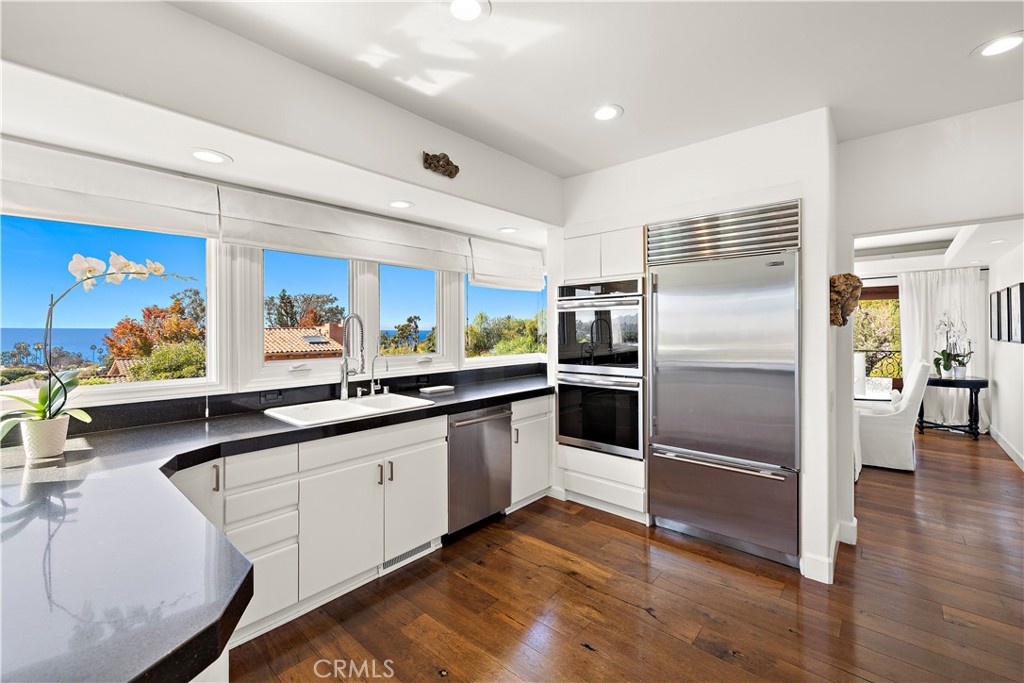 230 High, Laguna Beach CA 92651 - photo 9